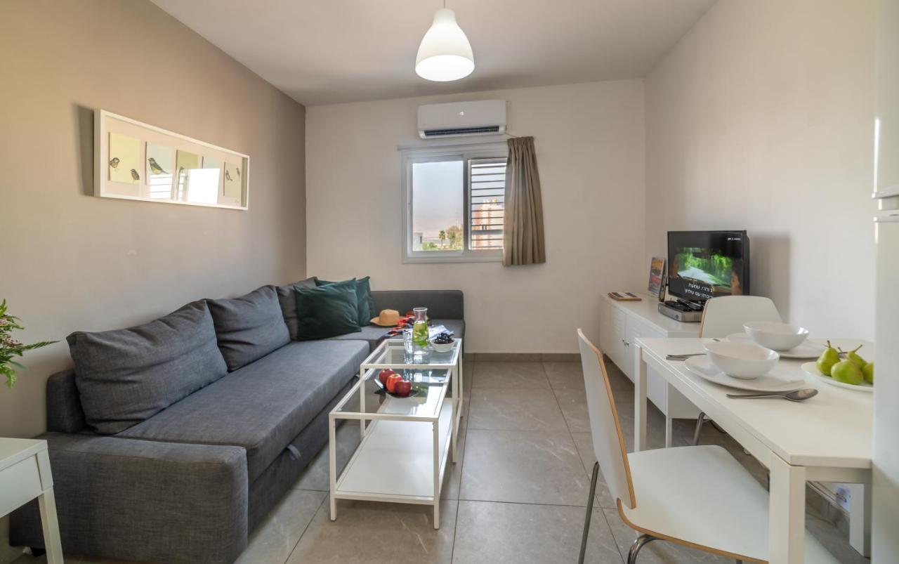 Eilot Street 3rd Floor By Eilat